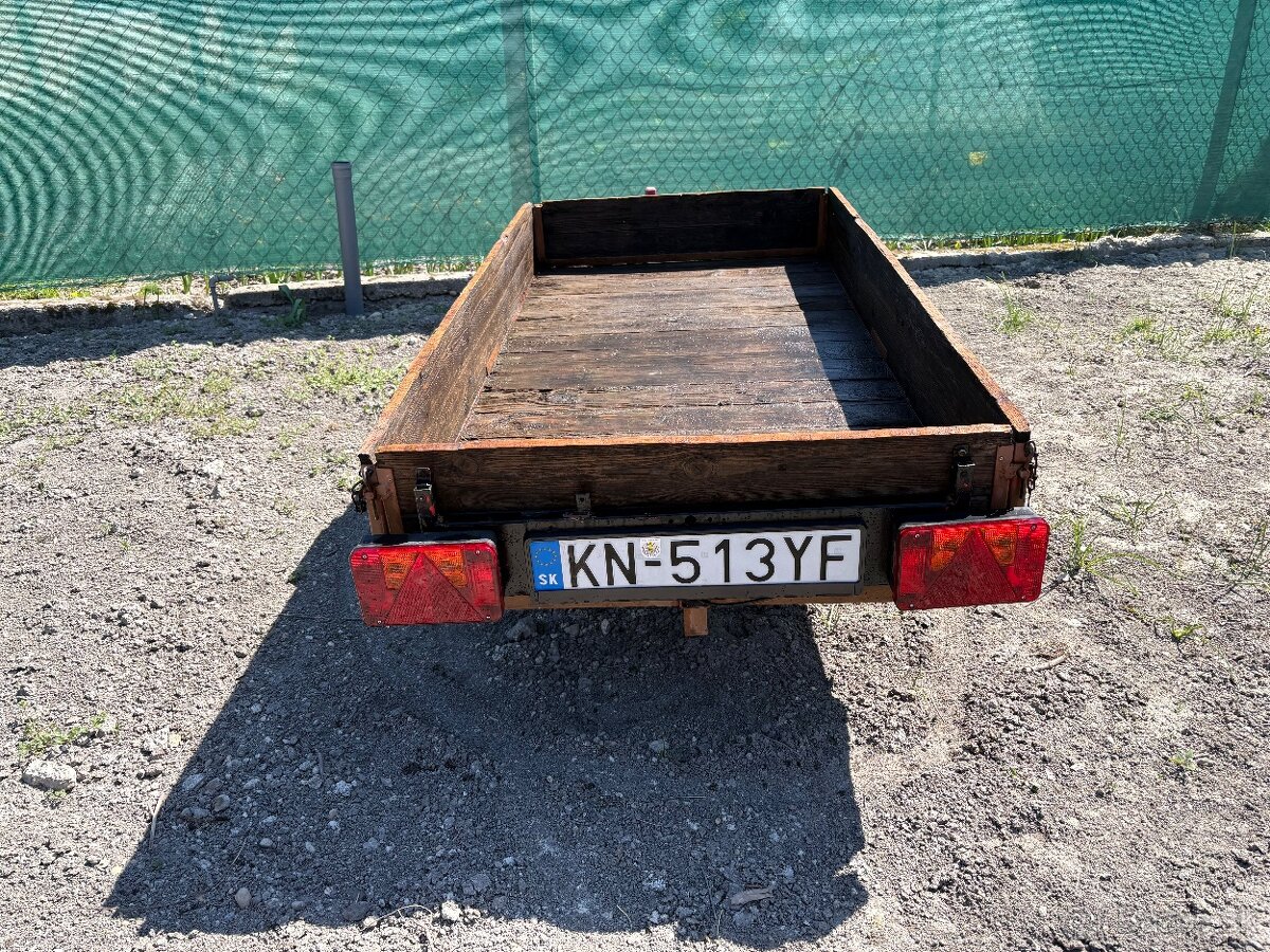 Prívesný vozík - 4