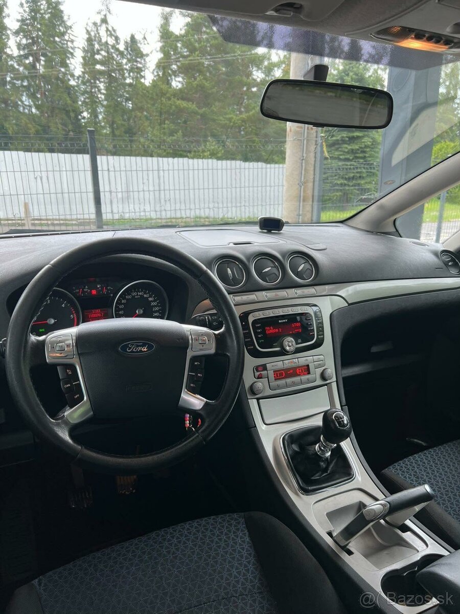 FORD S-MAX 2006 2,0 96kW - 4