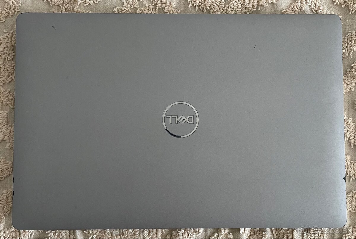 Dell Precision 3551 - 4