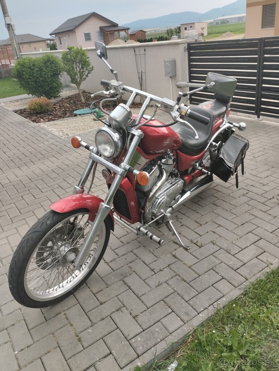 Suzuki intruder gl 600 - 4