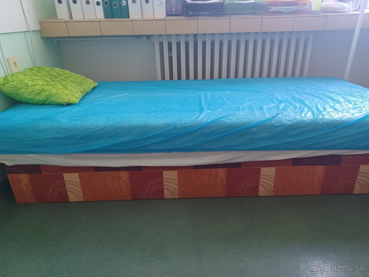 Zariadenie z ordinácie - 4