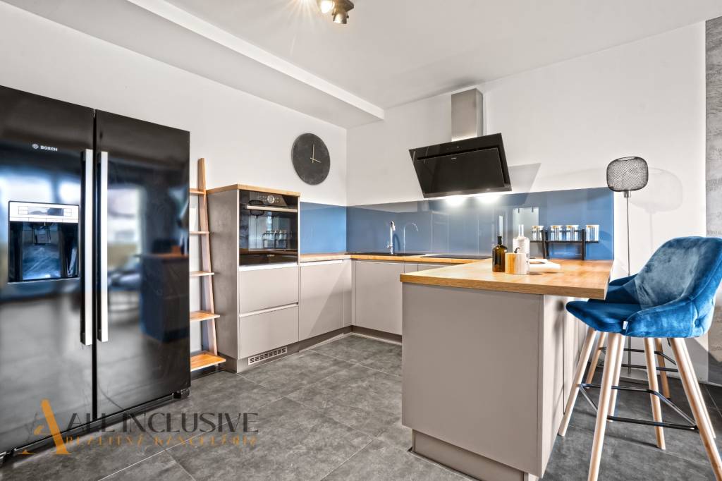 ALL INCLUSIVE | NA PRENÁJOM 3-IZBOVÝ BYT S DVOMA BALKÓNMI, Š - 4