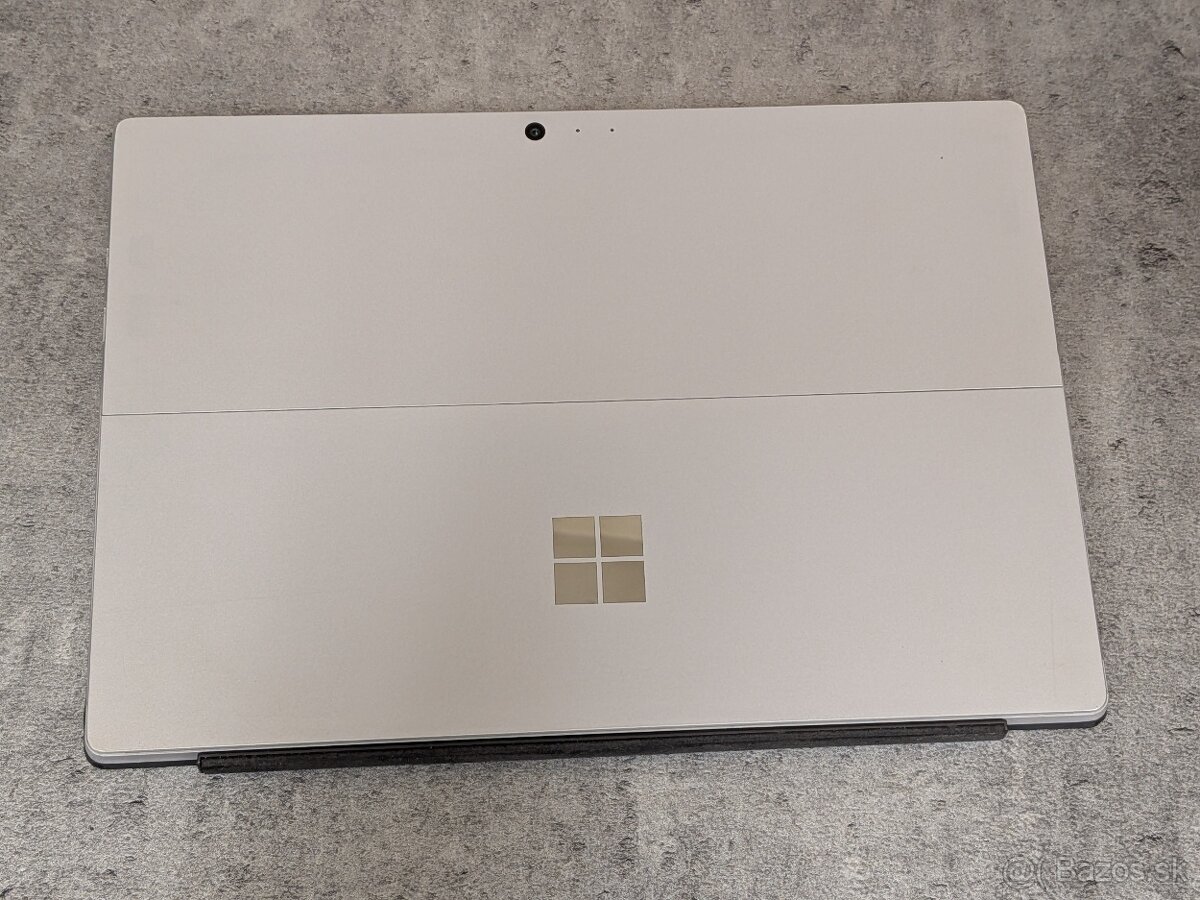 Microsoft Surface Pro 5 - Intel Core i5-7300U, 8GB/256GB - 4