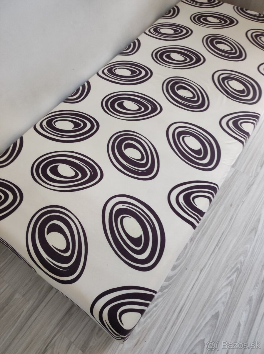 Posteľ s úložným priestorom - 4