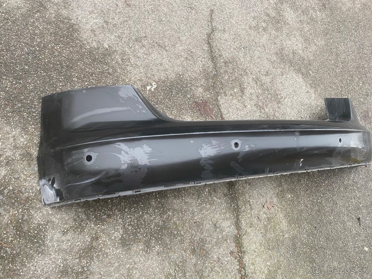 Audi A8 zadny naraznik - 4