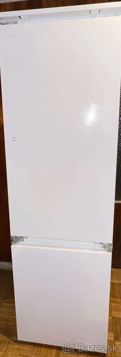 Predám chladničku WHIRLPOOL ART 494/A++ - 4