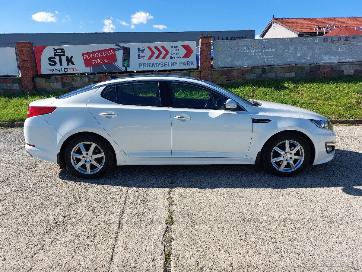 Kia Optima 1.7 CRDi TX A/T - 4