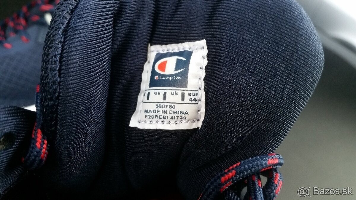 Botasky champion 44 - 4