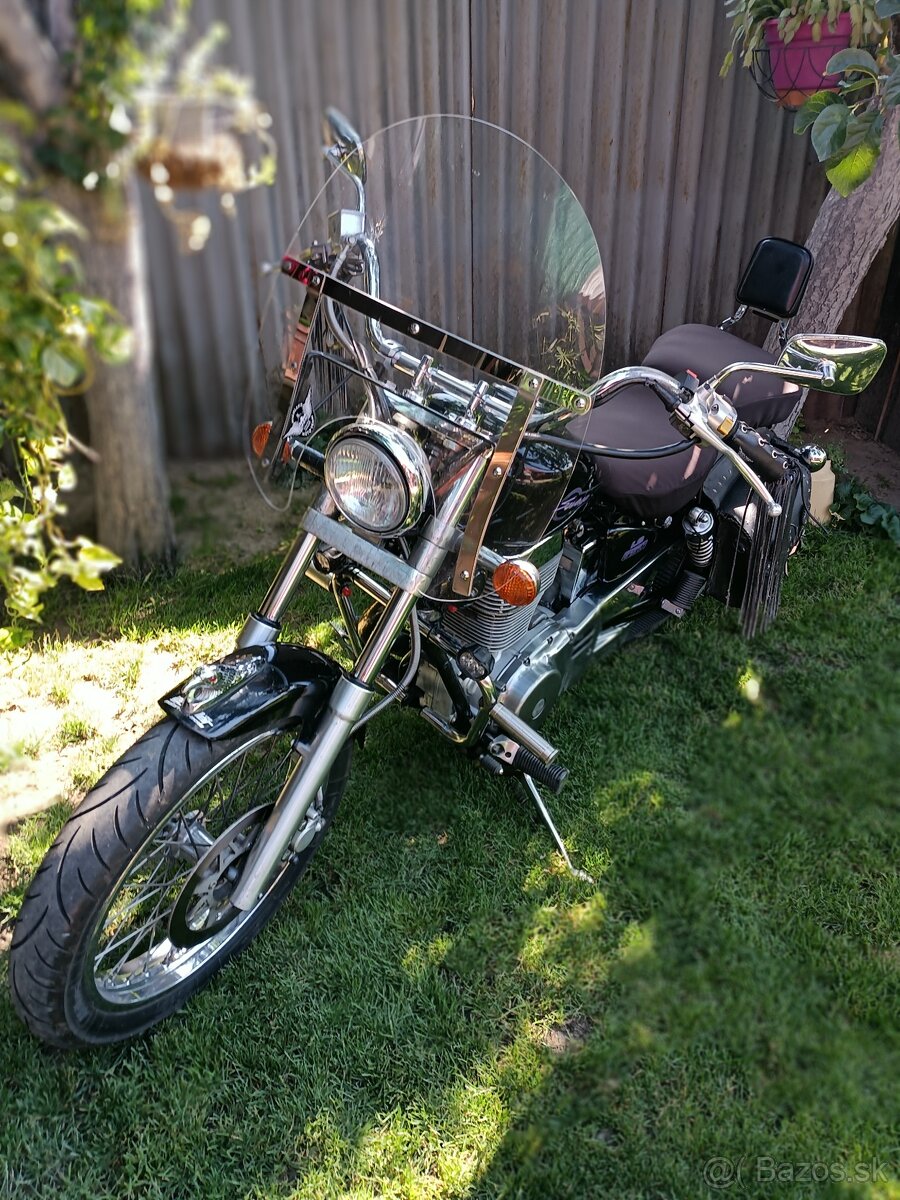 Suzuki savage 650 - 4