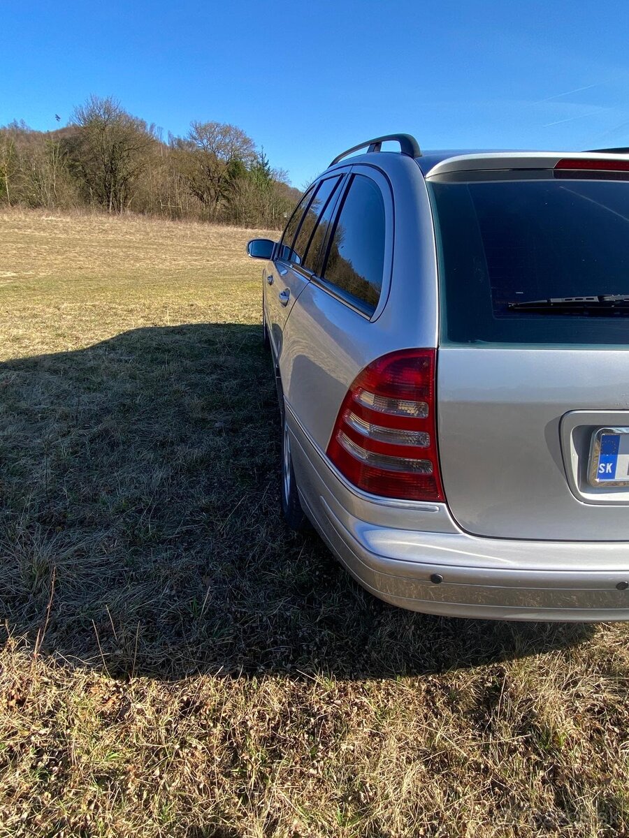 Mercedes-Benz C 220 CDI - 4