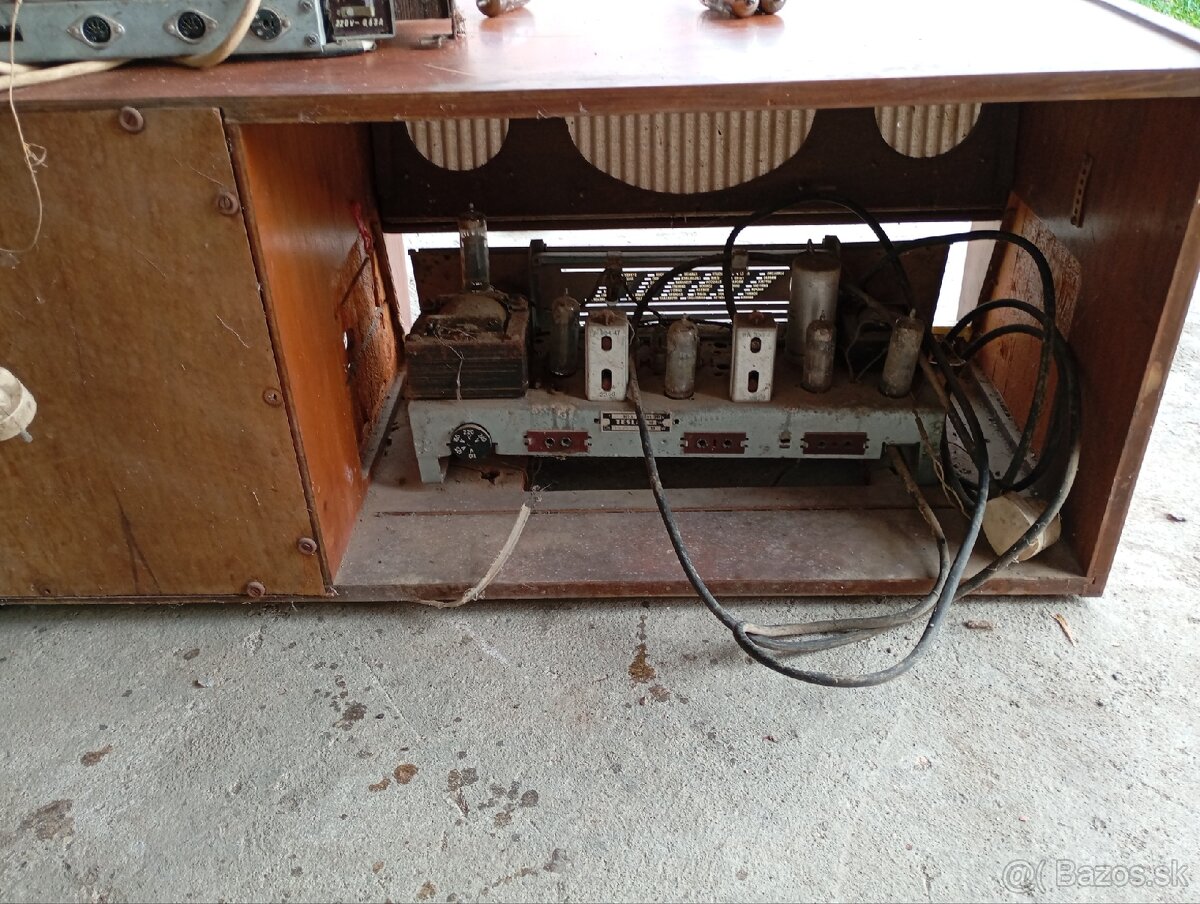 Staré rádia - 4