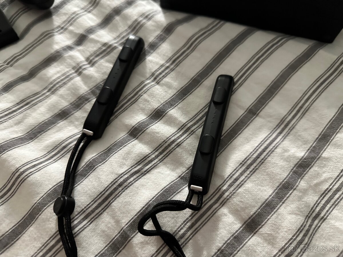 Nintendo Switch (2017) - 4