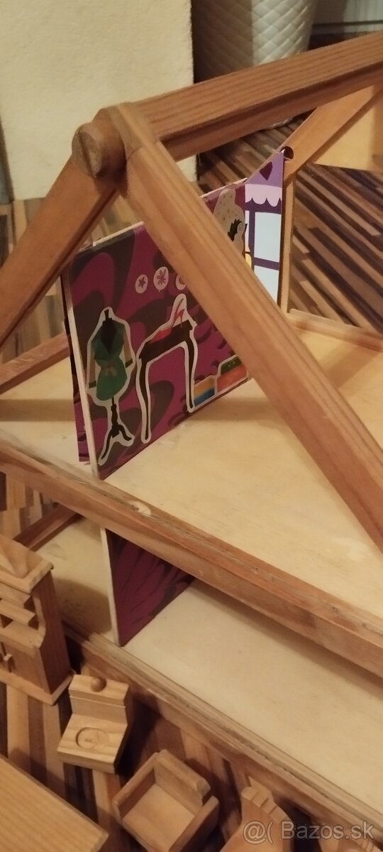 Drevený domček pre bábiky - 4