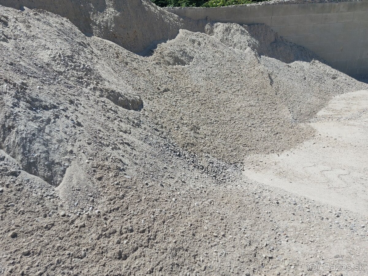 Štrkopiesok riečny 0/22 - 4