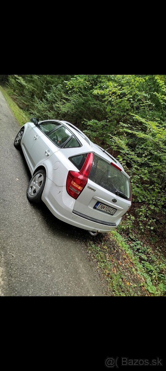 Predam Kia Ceed 1.6 crdi 85kw - 4