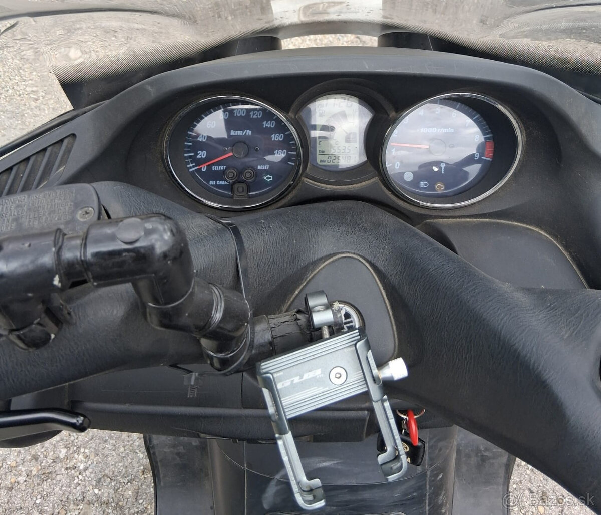 Yamaha Majesty 400 - 4