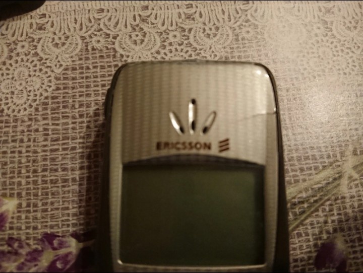 Ericsson T66 - 4