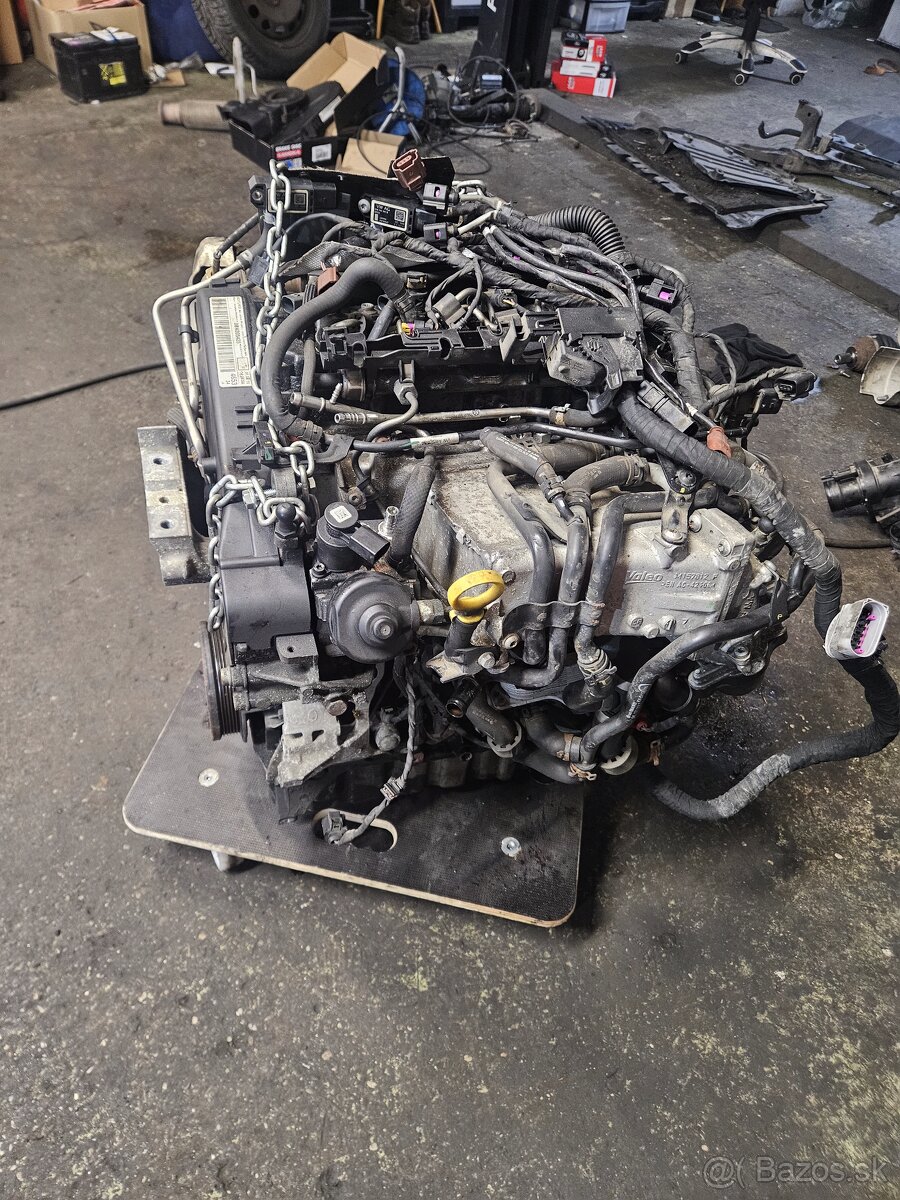 Rozpredam motor 1.6 tdi DBK - 4