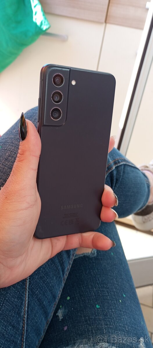 Samsung Galaxy Z Flip4 - 4