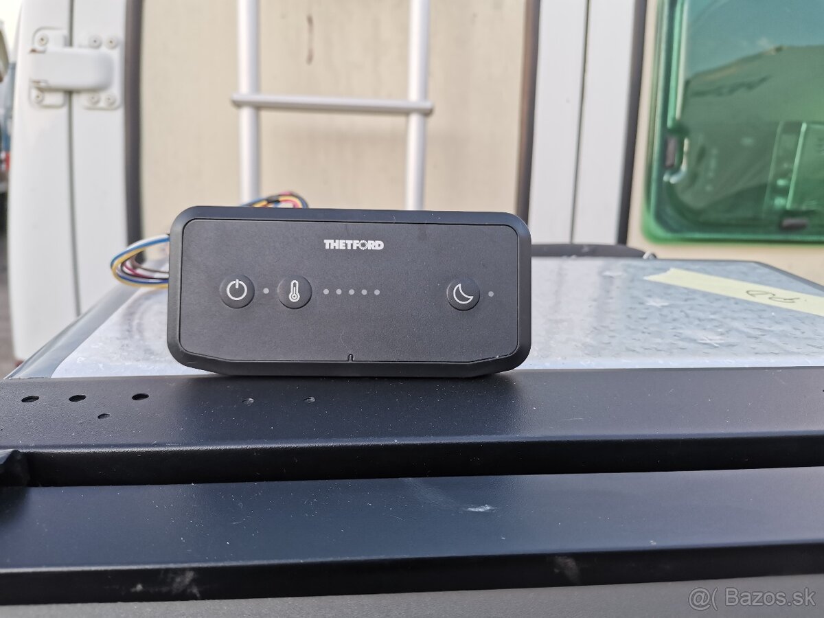 Predam kompresorovu chladnicku do autokaravanu a privesu - 4