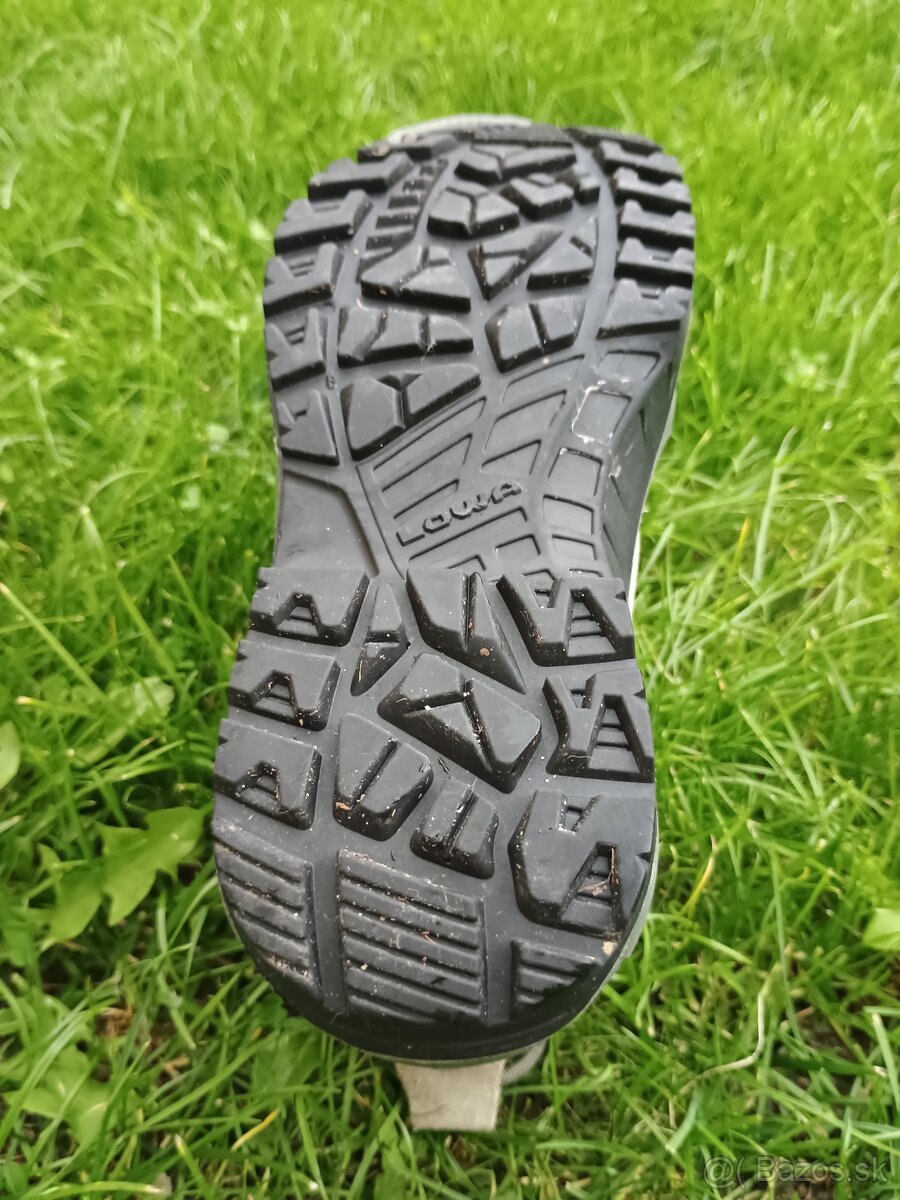 Lowa - 4