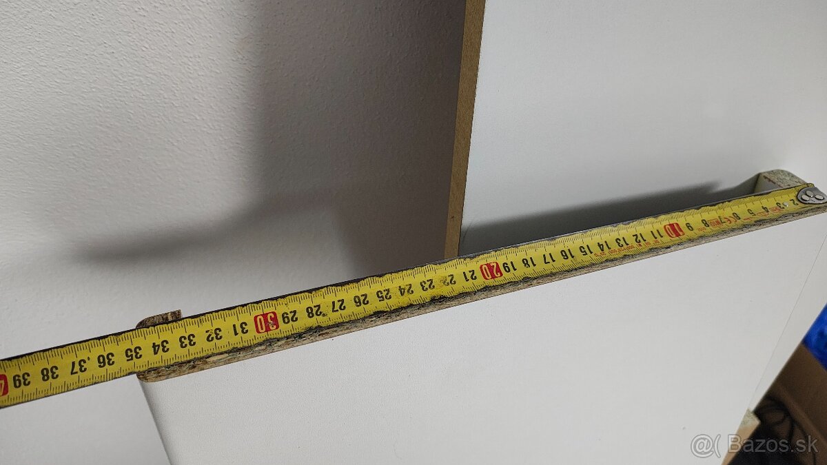 Predám drevené parapety Egger biele - 4