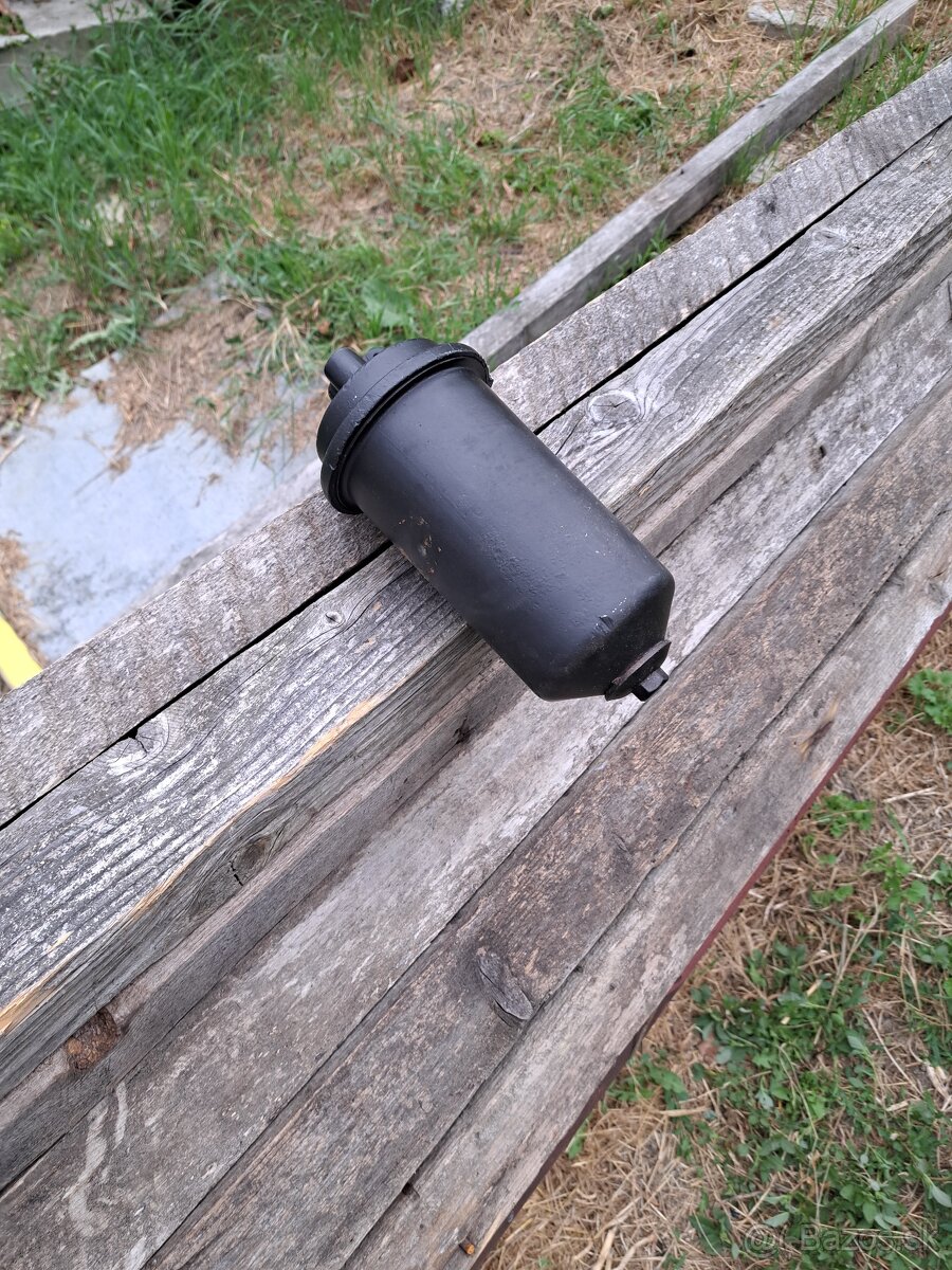 Olejovy filter na V3S_M2 - 4