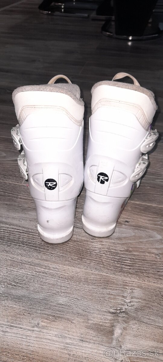 Dievčenské lyžiarky - 4