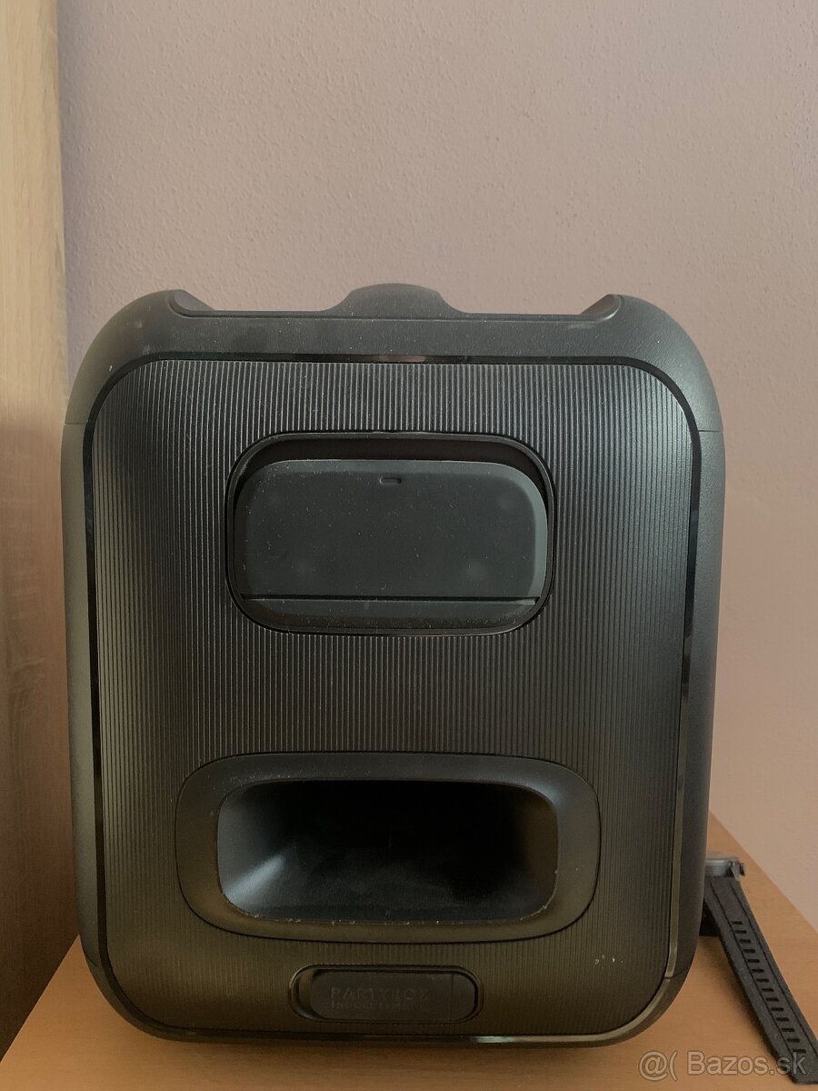 JBL PartyBox Encore Essential - 4