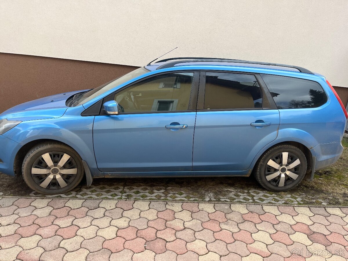Ford Focus kombi - 4