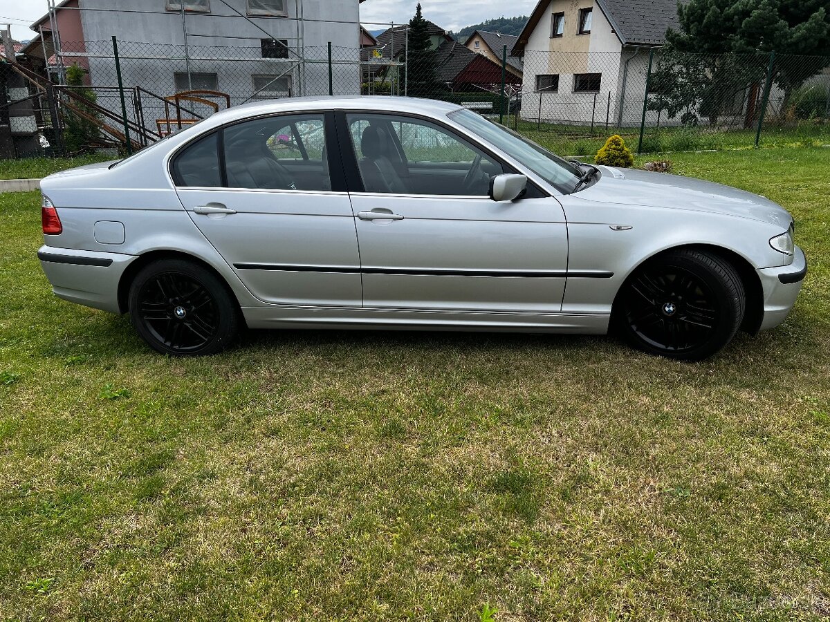 BMW Řada 3 330i M-PAKET KŮŽE ALU SERVISKA - 4