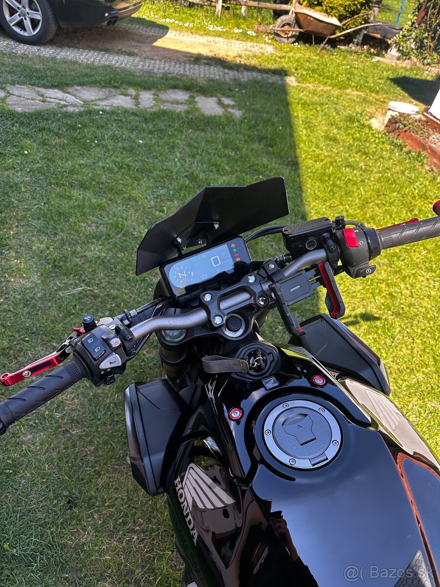 HONDA CB650R - 4