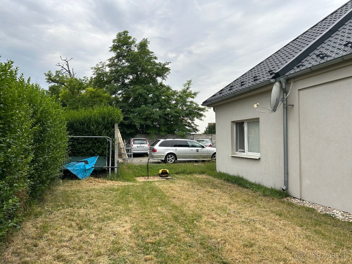 Veľký byt so záhradou 6 árov v Pustých Uľanoch - 4