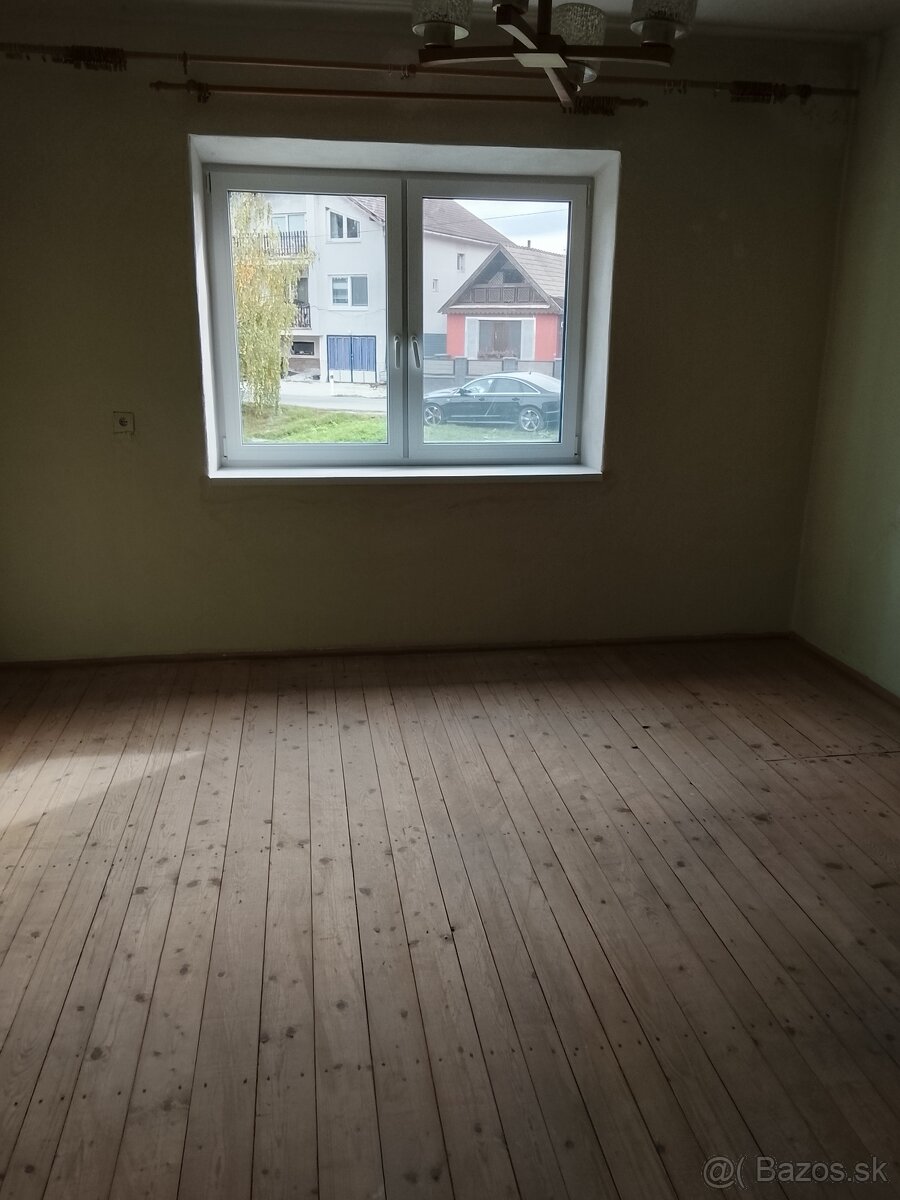 Predam rodinny dom v okoli Velky Krtis - 4