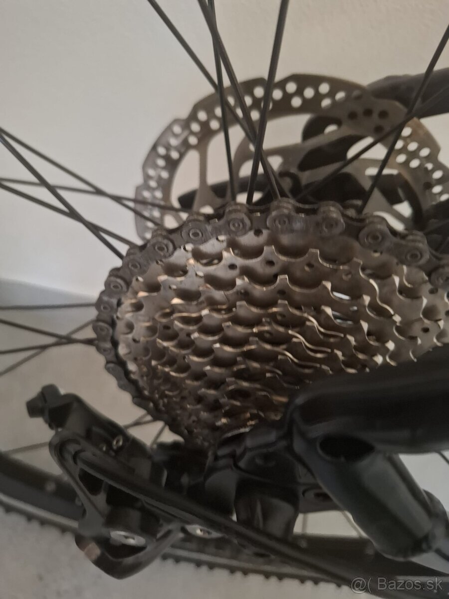 Predám KTM Itero CROSS 28er/Sko-46 cm/3x10, odpruzena vidla - 4