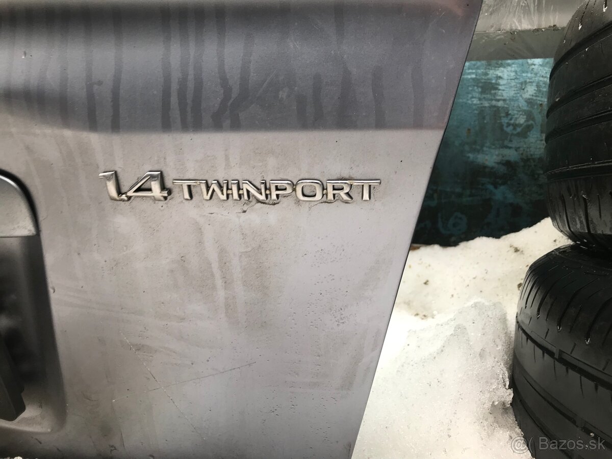 Kufrove dvere opel - 4