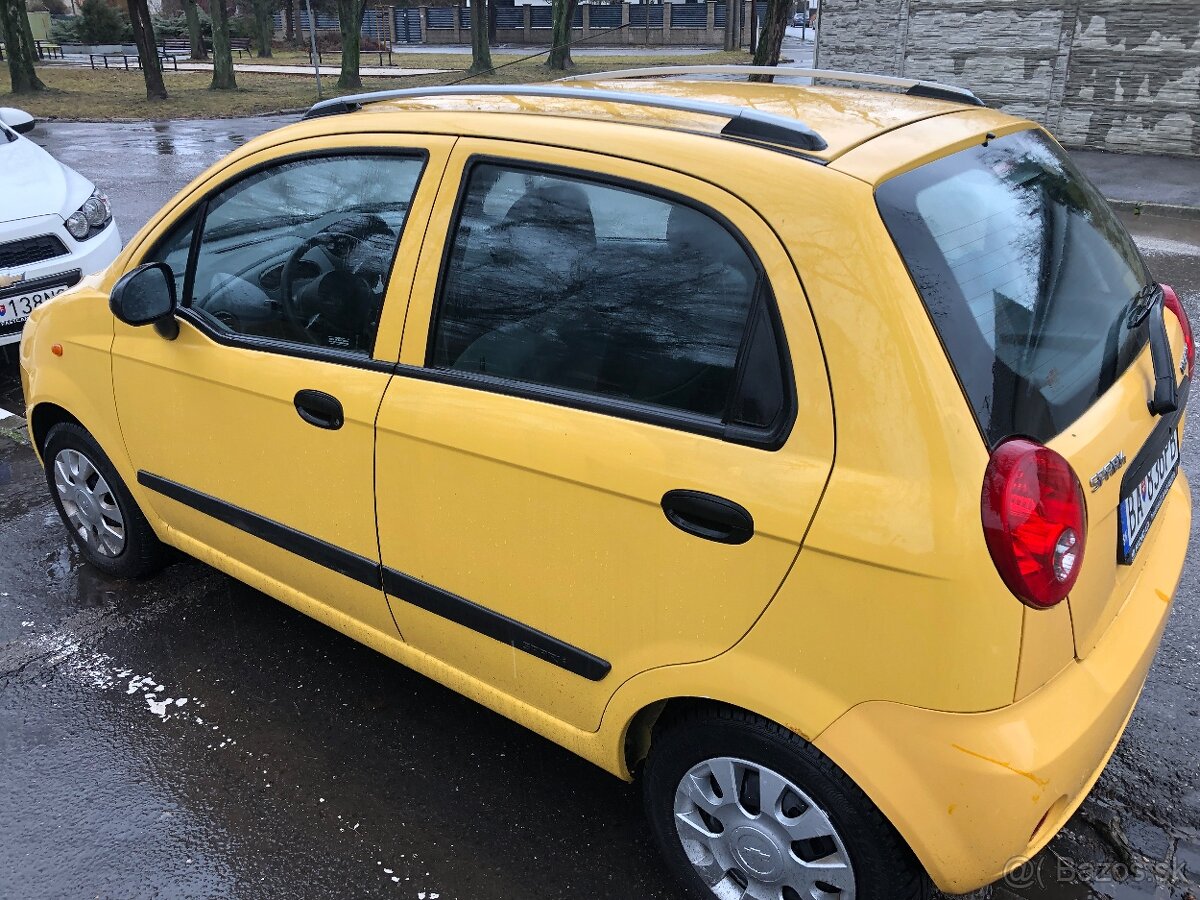 Chevrolet spark - 4