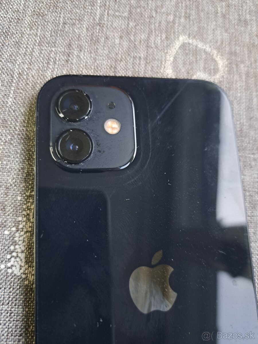 Apple iPhone 12 - 4