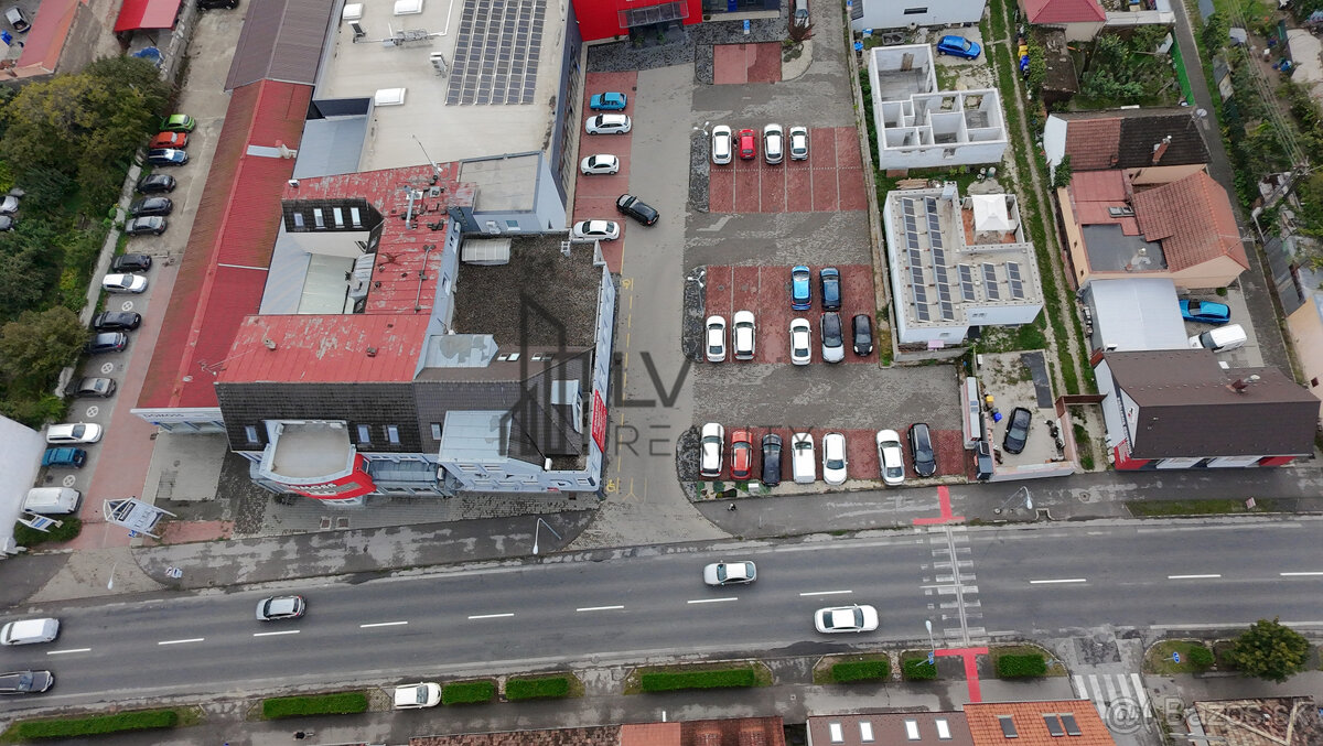 Na prenájom obchodné priestory 383 m2 a 524 m2, Piešťany - 4