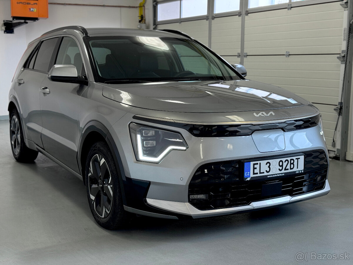 Kia e-Niro Baterie 64,8kWh Motor 150KW Style AT 5d rv11/2023 - 4