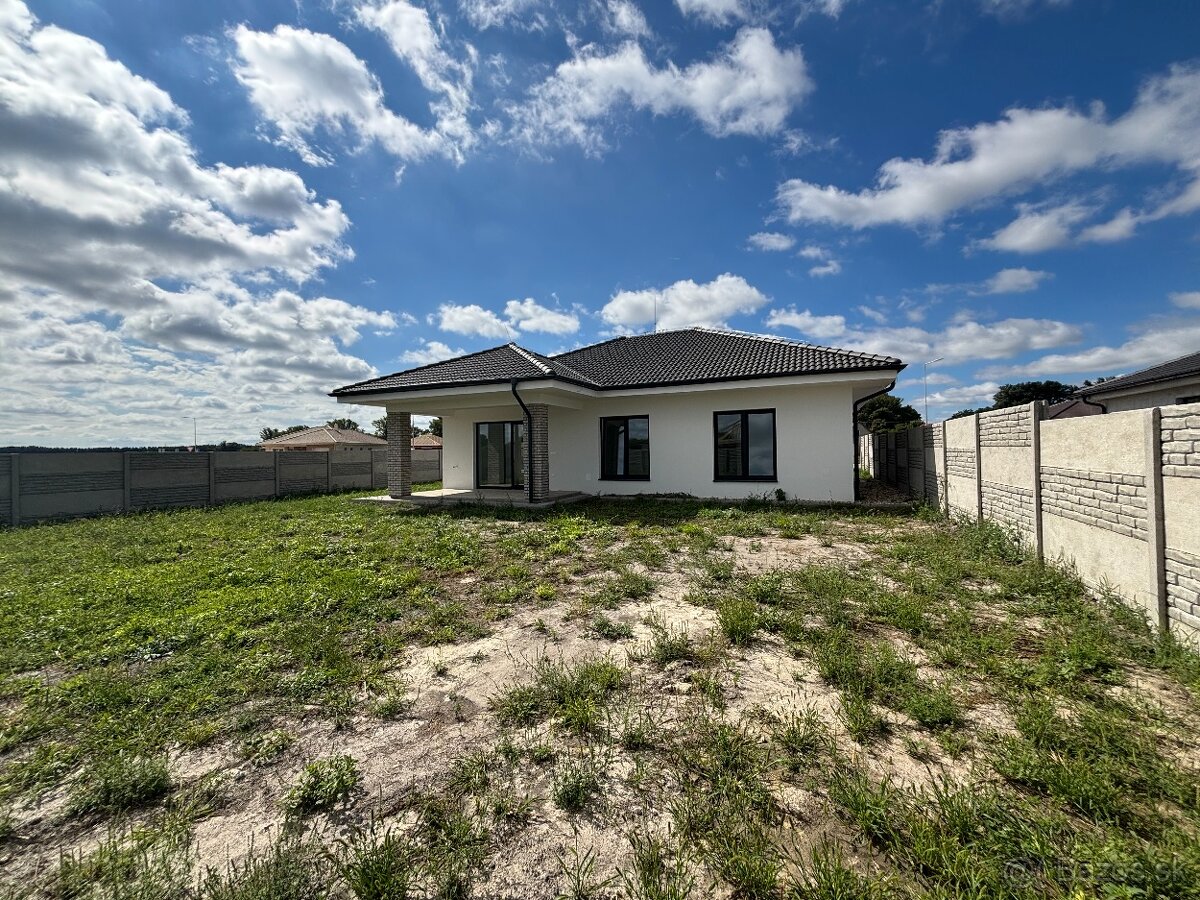 Novostavba rodinného domu veľkým pozemkom obci Povoda - 4