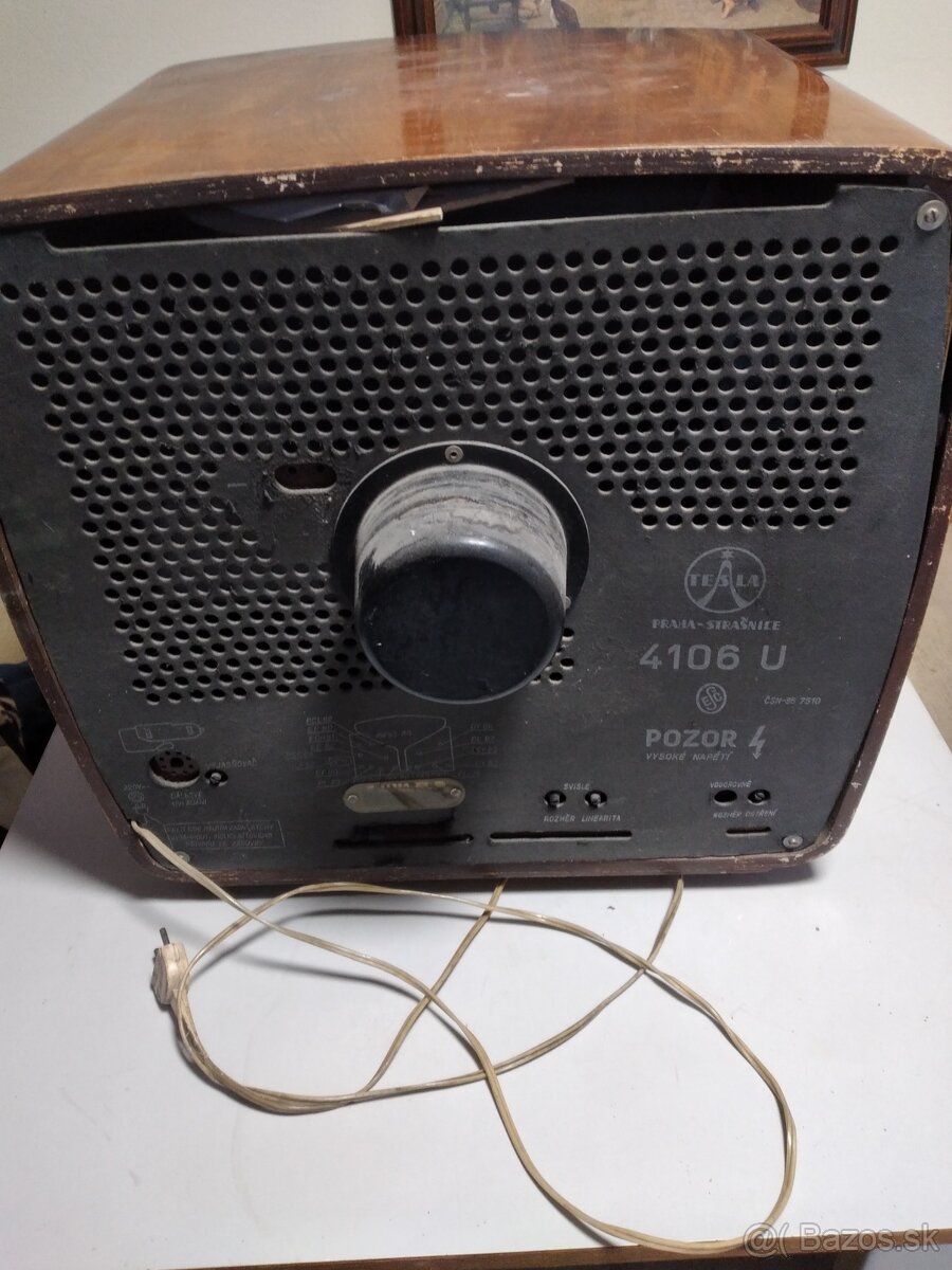 Stary televizor tesla - 4