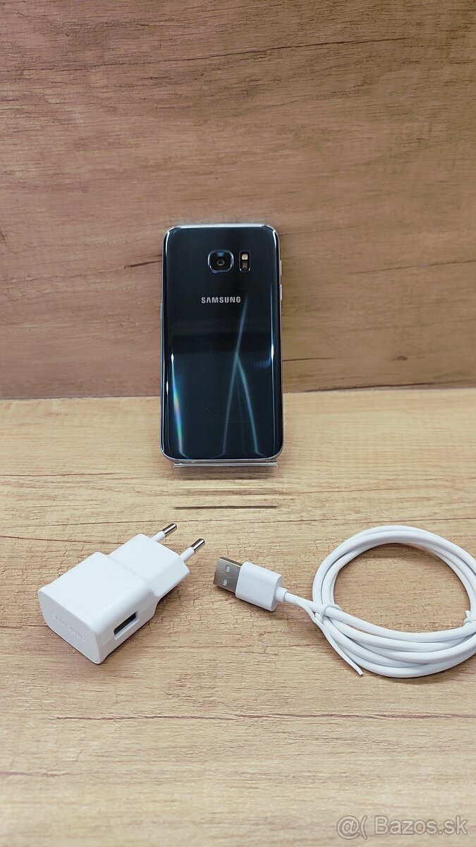 Samsung Galaxy S7 black - super stav - 4