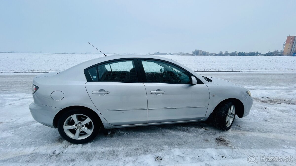 Mazda 3 - 4