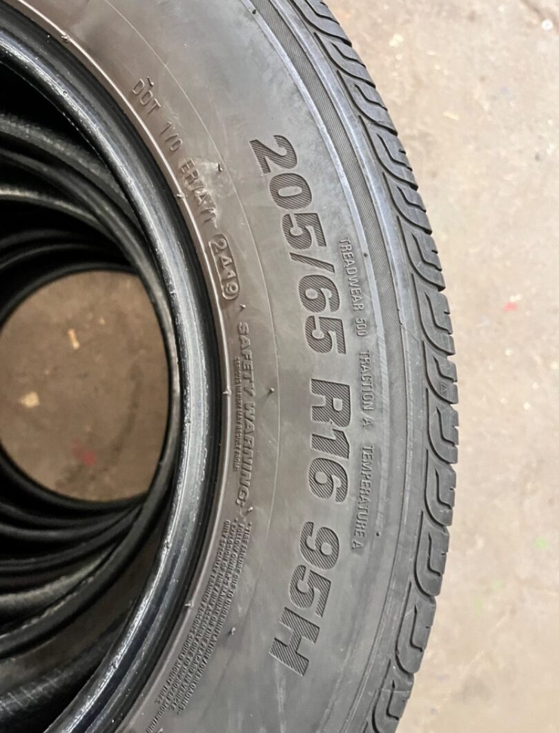 205/65 R16 95H celoroční pneu Kumho - 4