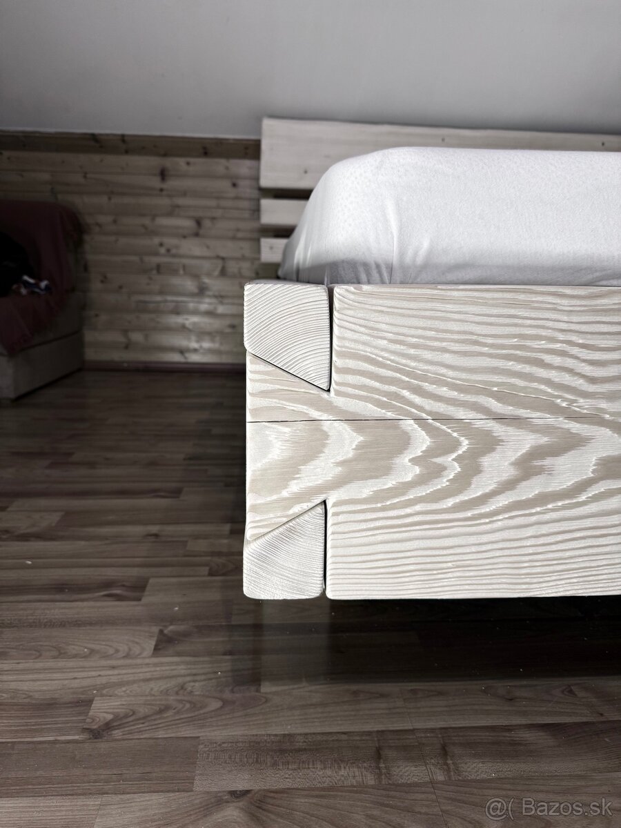 Manželská posteľ - 4