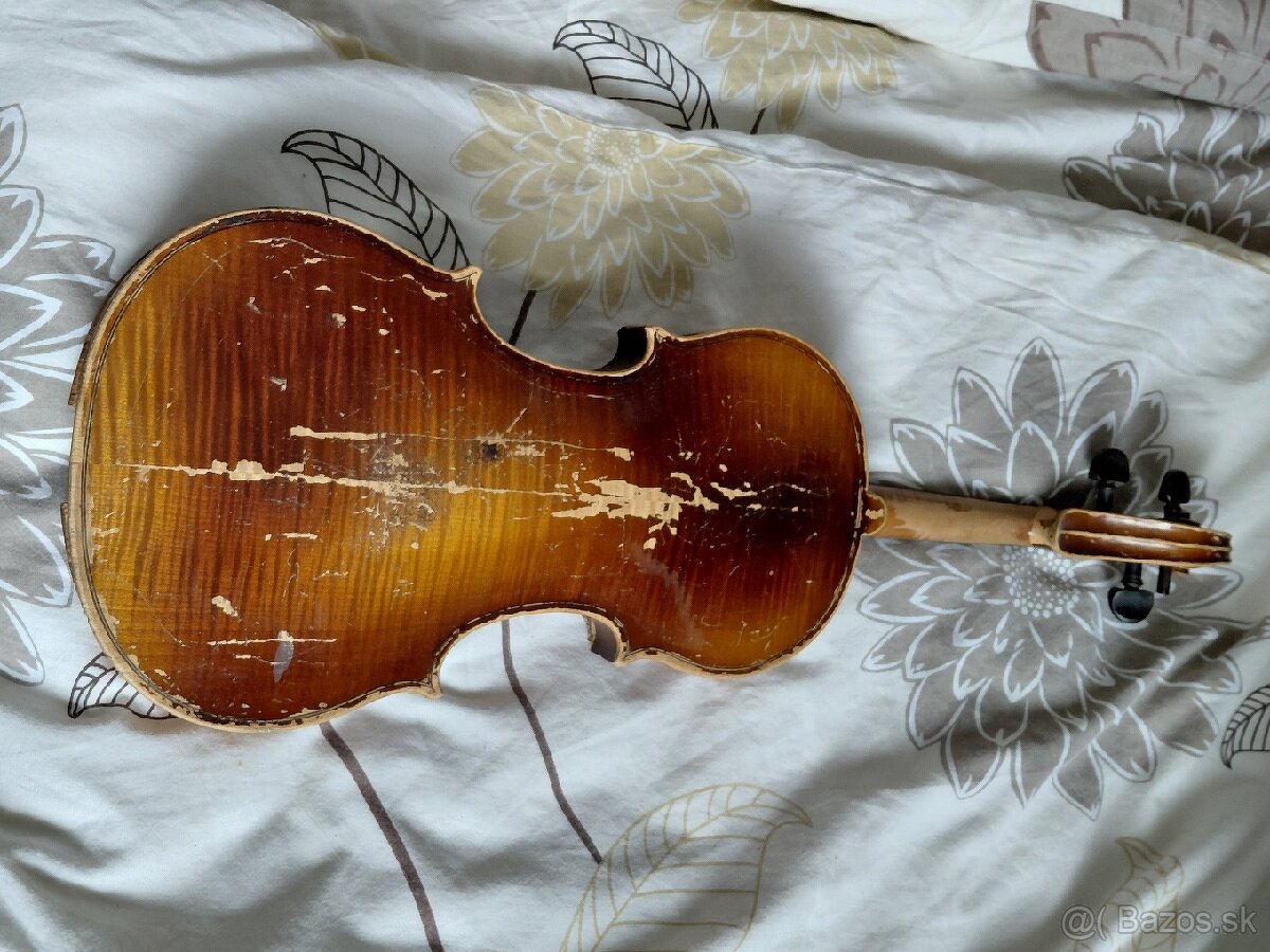 Husle , neúplné - 4