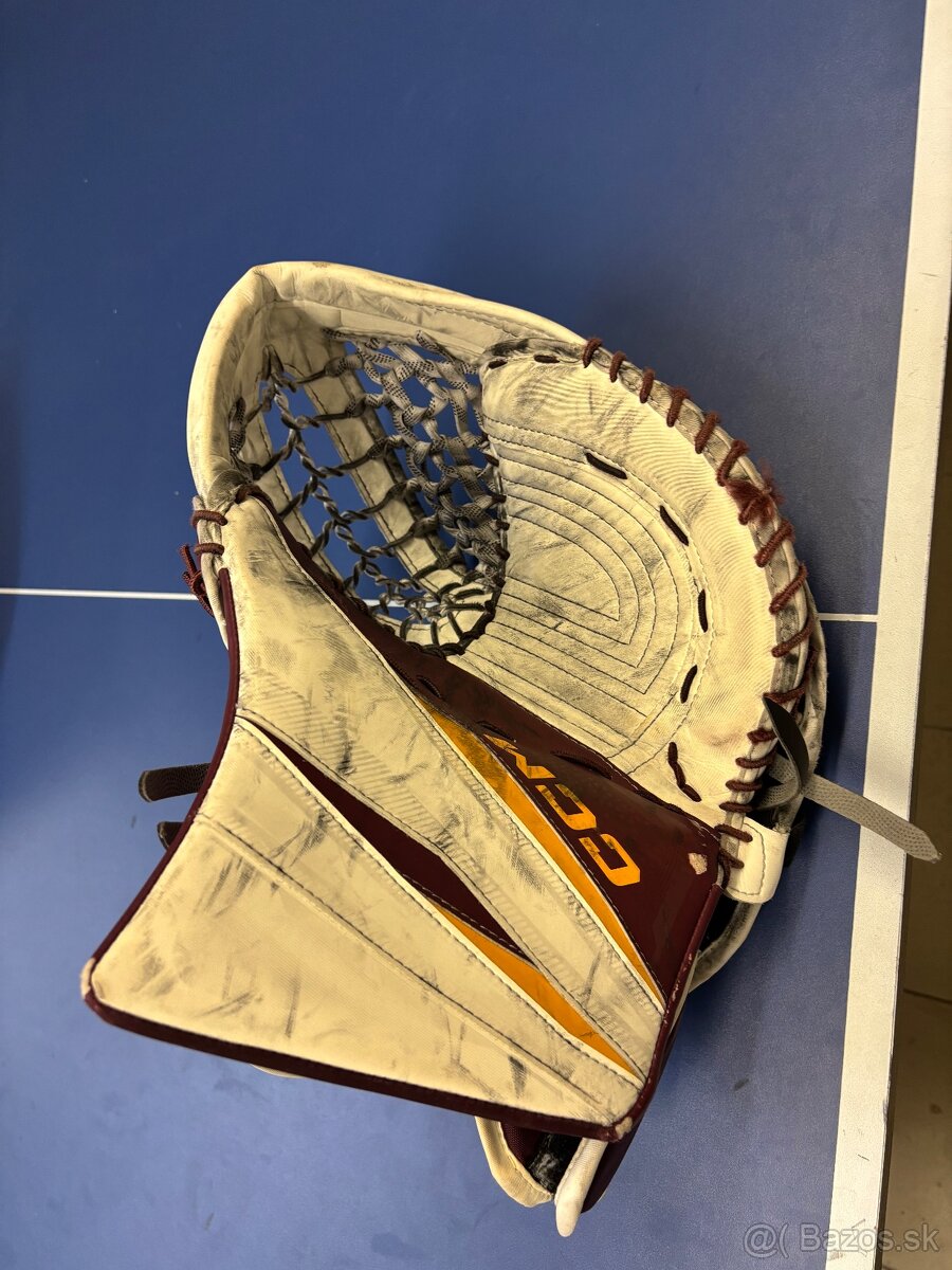 CCM AXIS XF PRO brankársky set - 4