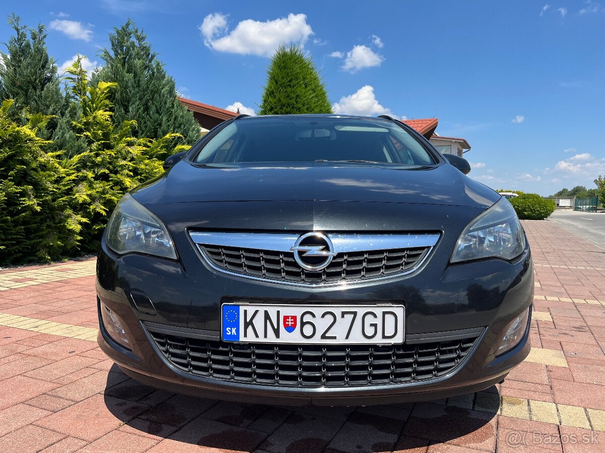 Opel Astra J - 4