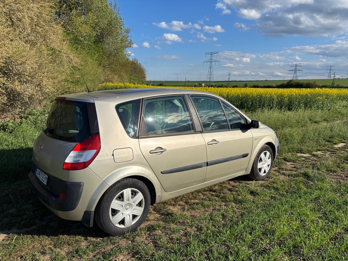 Renault Scenic - 4